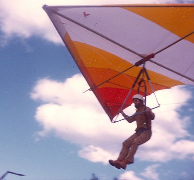 Hang glider : Bobcat 2 ; Manufacturer : Sky Sports Usa