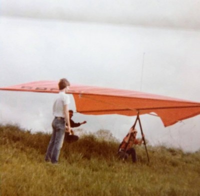 Hang glider : Brock ; Manufacturer : Brock