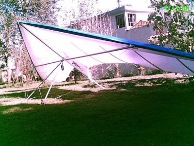 Hang glider : Delta ; Manufacturer : Polaris