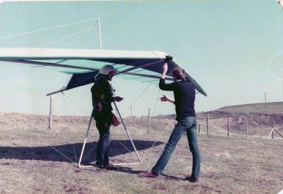 Hang glider : Fhantom ; Manufacturer : Welsh Hang Gliding Centre