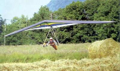 Hang glider  First