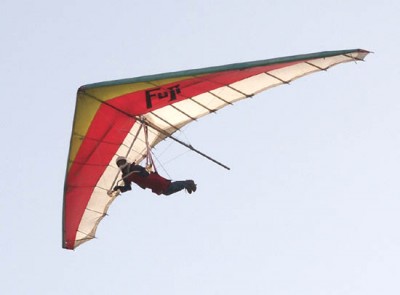 Hang glider : Fuji ; Manufacturer : Ellipse