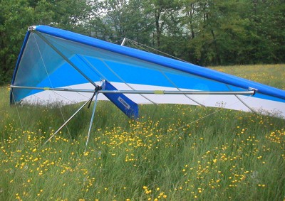 Hang glider : Mars ; Manufacturer : Icaro 2000