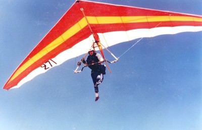 Hang glider : Quartz ; Manufacturer : Pro-Delta