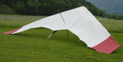 Hang glider : Wings ; Manufacturer : Drachenbau Guggenmos