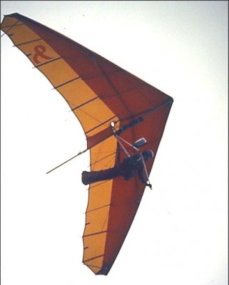 Hang glider : Alpha ; Manufacturer : Eole 2000