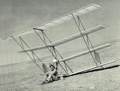 Hang glider : Quadriplane ; Manufacturer : Larry Hall