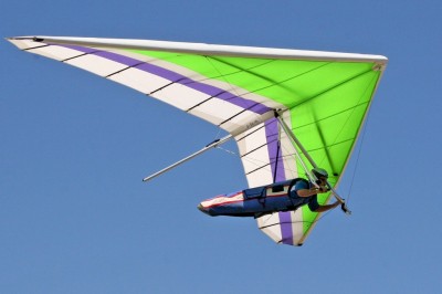 Hang glider : Sting 3 ; Manufacturer : Airborne